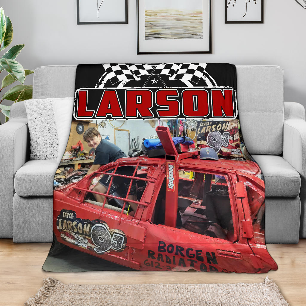 Custom LARSON Blanket V1