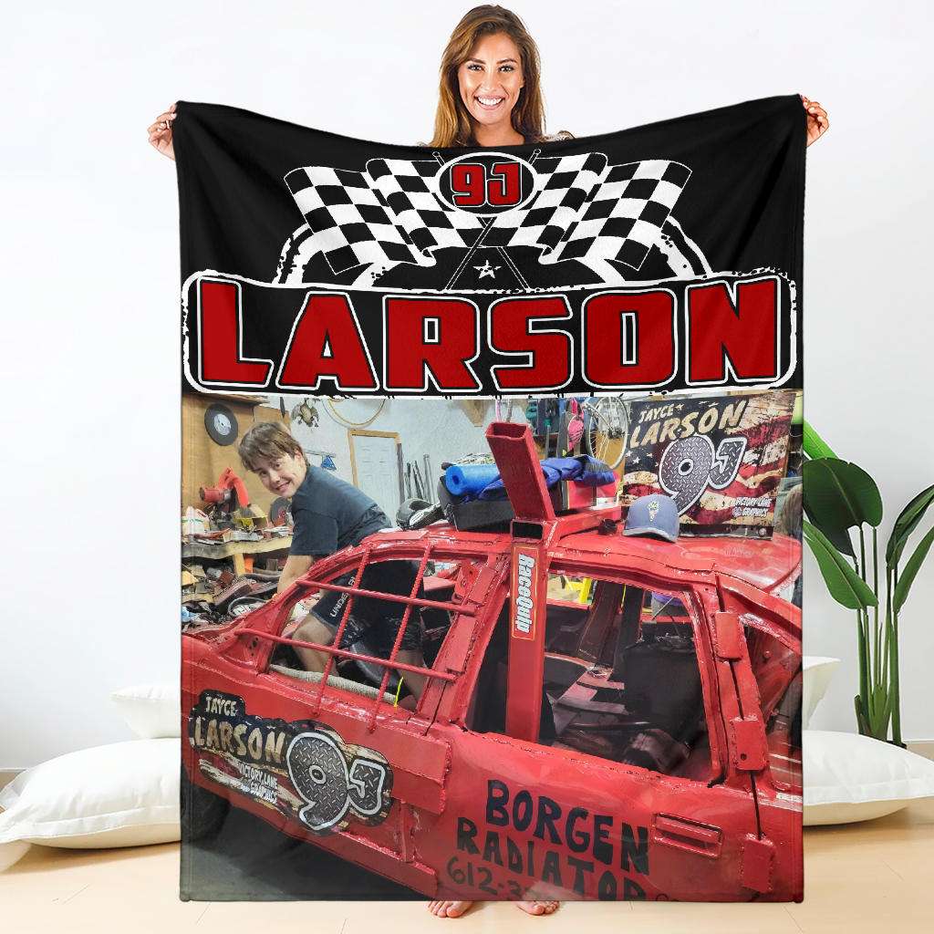 Custom LARSON Blanket V1